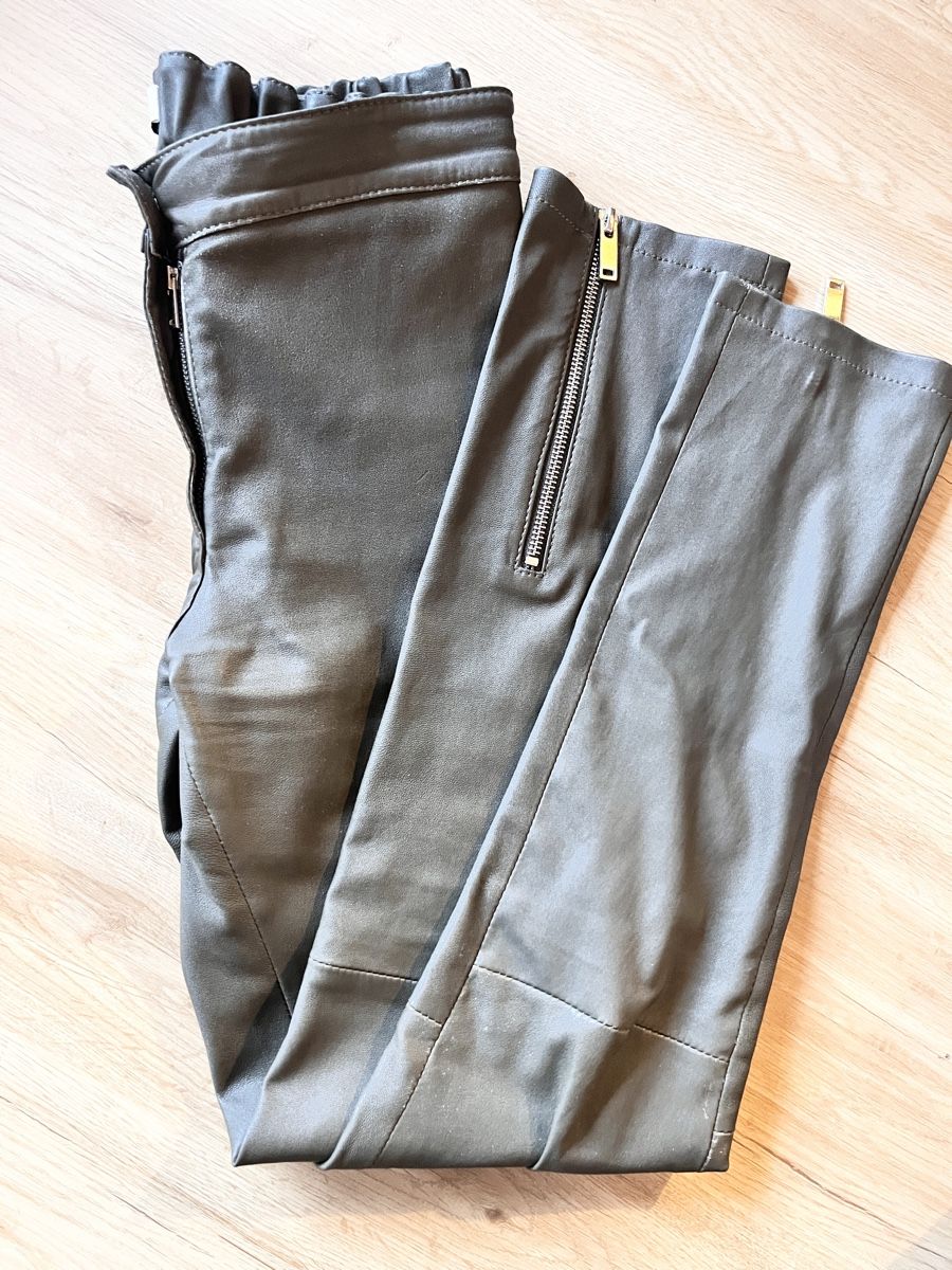 Pantaloni: Steven K Lederhose – Usato da Lohn SH venduto da Microzoff 3