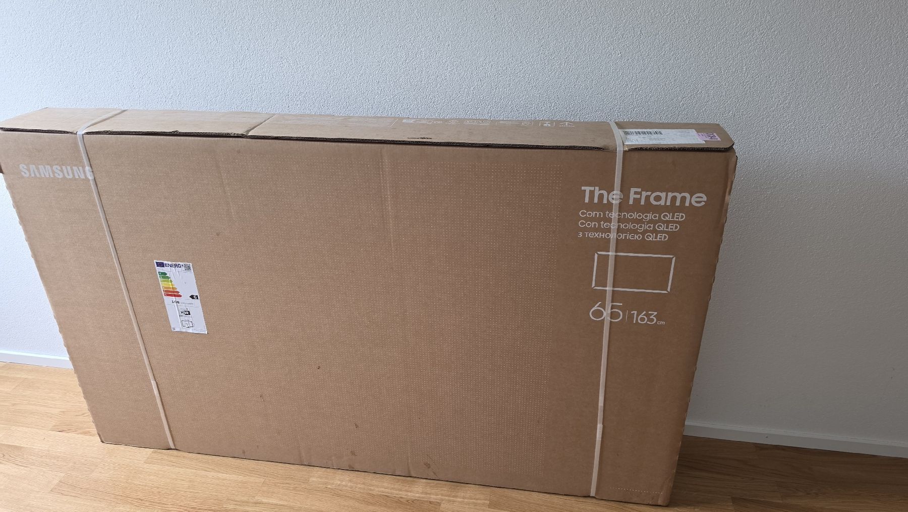 Samsung Televisori: Samsung Tv The Frame 4k 65Zoll – Nuovo e nell'imballaggio originale da Winterthur venduto da sal_z75q