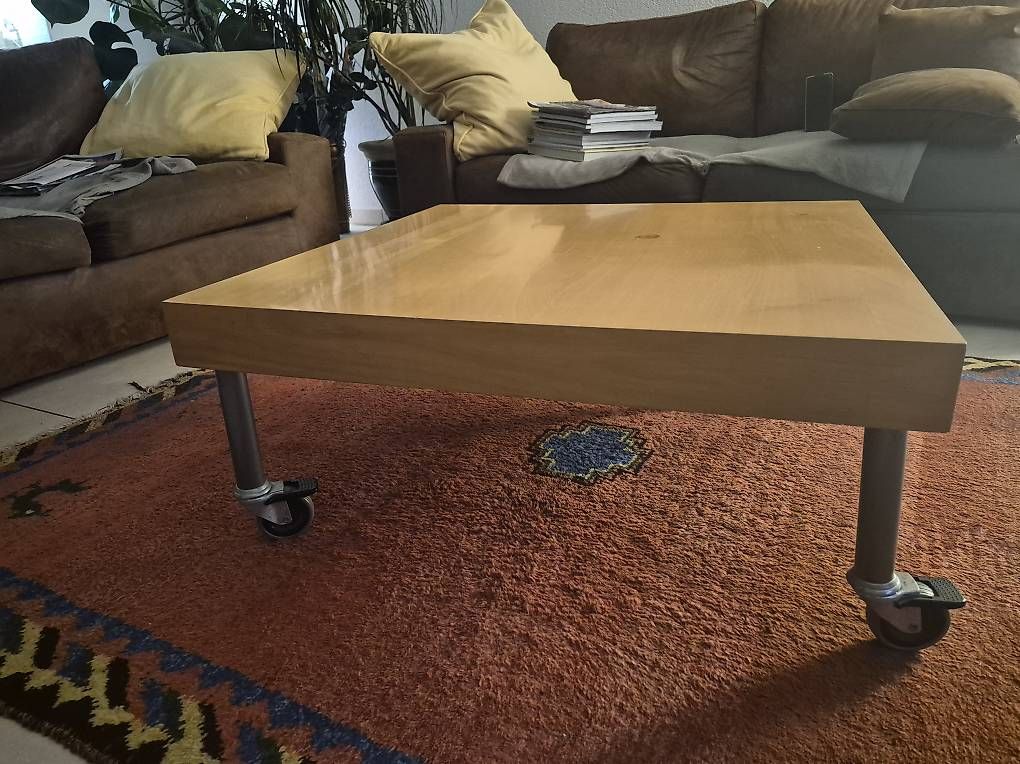 Tavoli: Table basse sur Roulettes – Usato da Versoix venduto da Lc.1 1