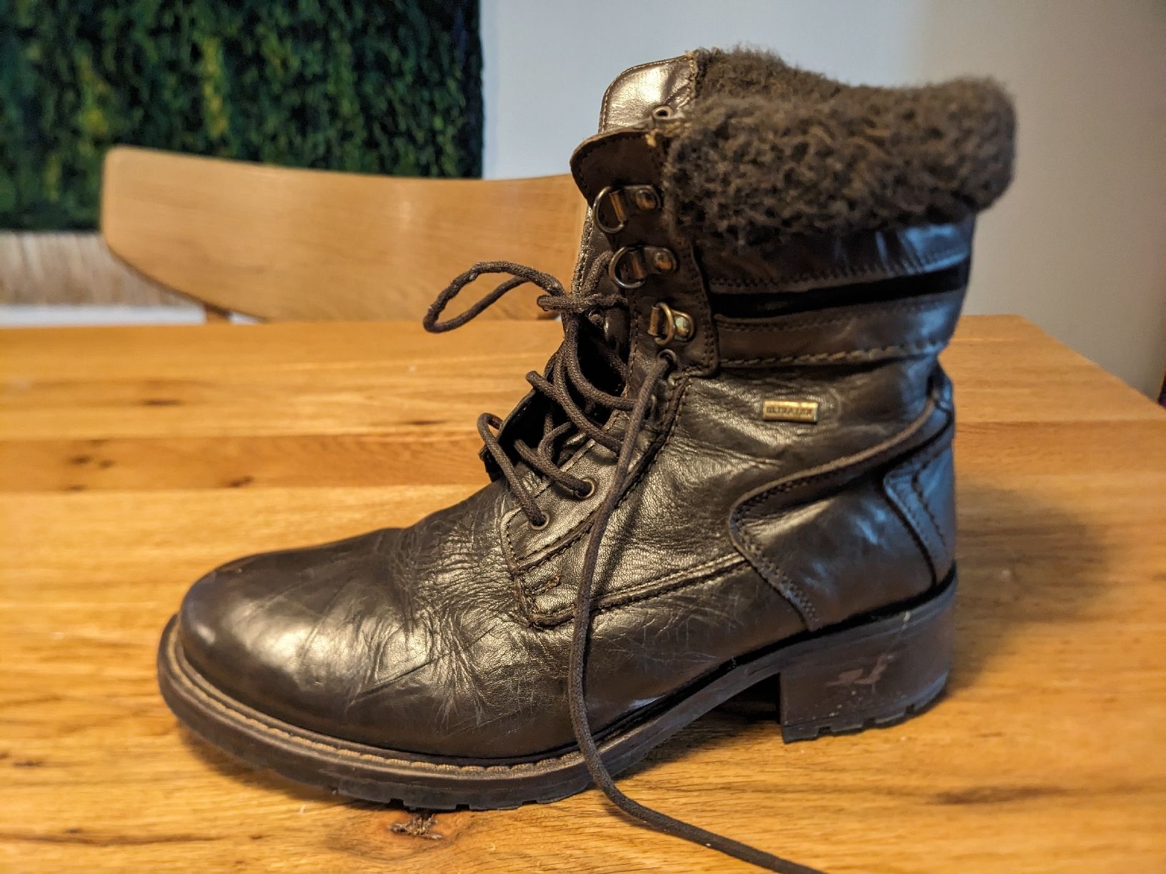 Scarpe da donna: Robuste Winterstiefel Grösse 38 – Usato da Basel venduto da labaffe01 4