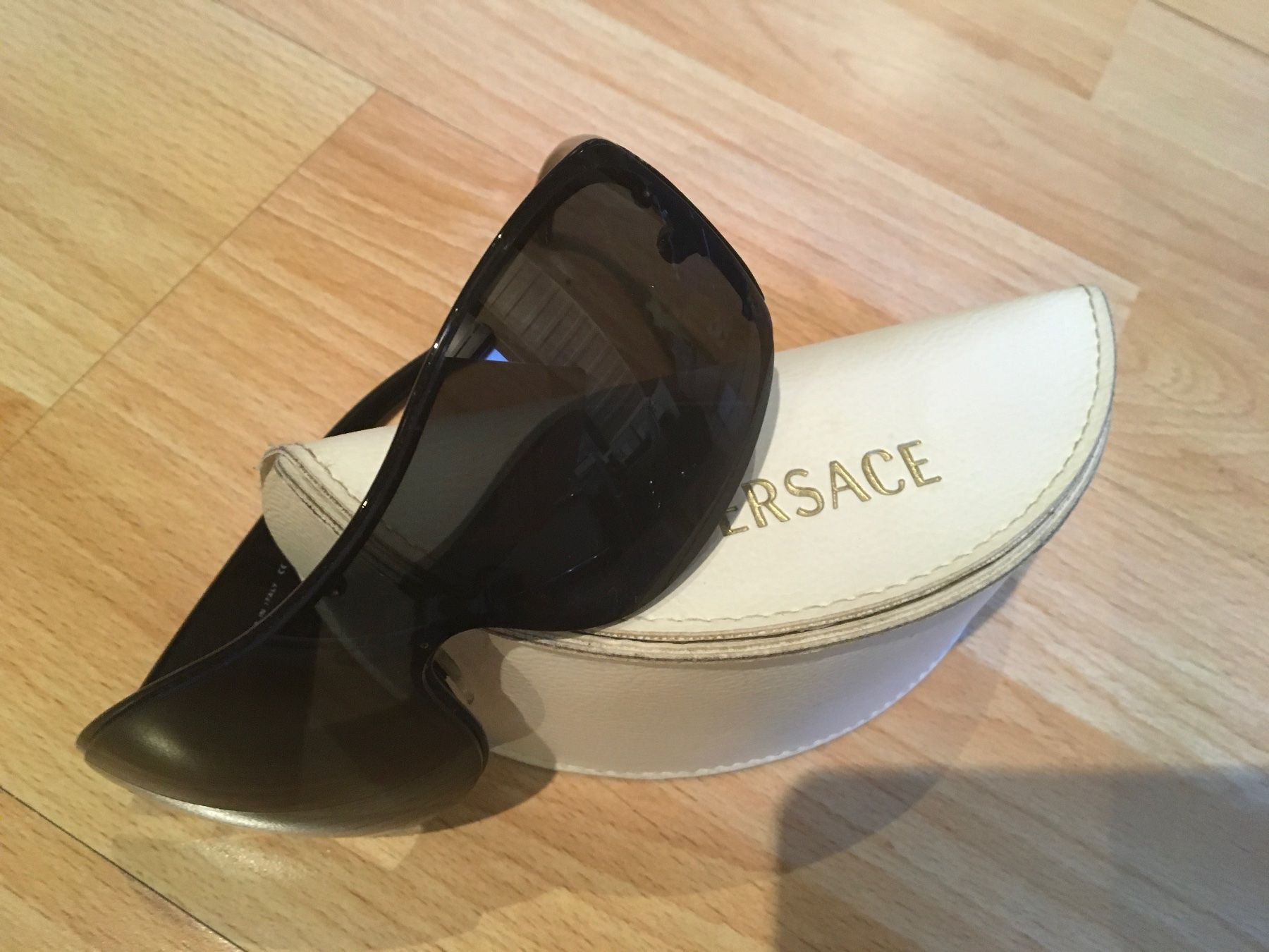 Versace Occhiali & Lenti: Original Sonnenbrille Versace – Usato da Burgdorf venduto da Vida6 1