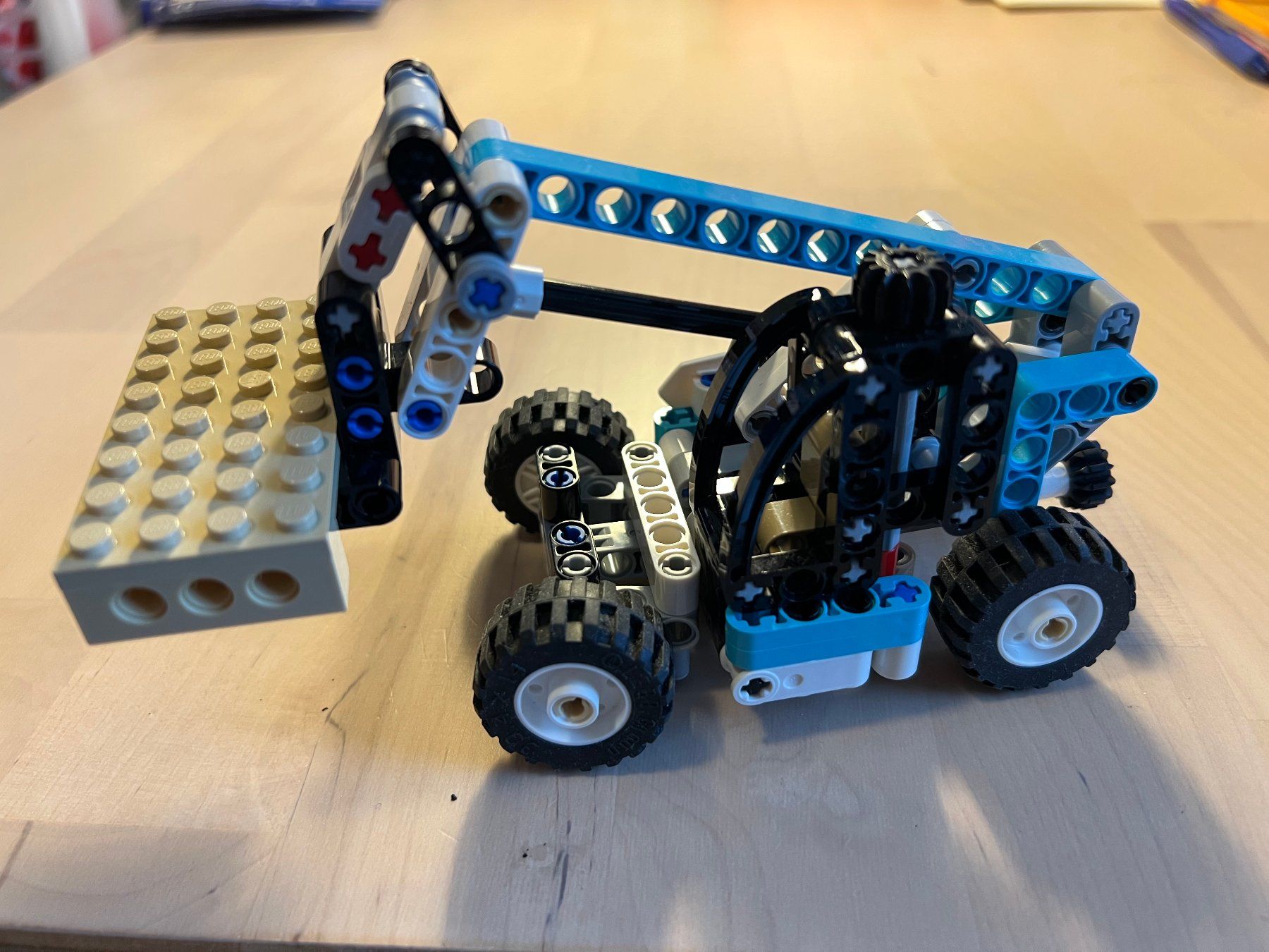 Lego Kit di costruzioni: Lego Technic 42133 Teleskoplader – Usato da Männedorf venduto da JaLa. 1