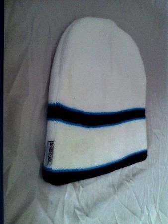 Slazenger Wintermütze, weiss mit Streifen - Top Zustand!