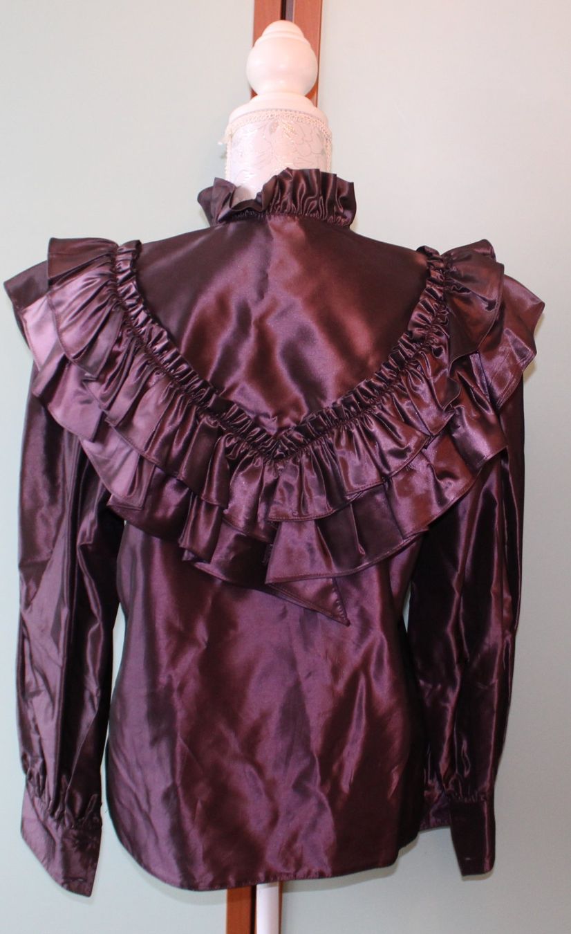 Costumi: Rock & Bluse (CW) – Usato da Schaan venduto da antikes_und_kurioses 5