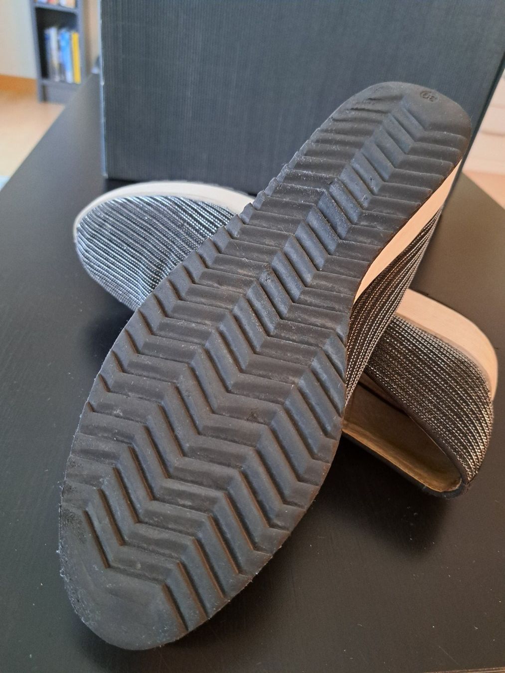 Buffalo Scarpe da donna: Damen Slippers von "Buffalo Shoes" – Usato da Grüningen venduto da Tappio 2