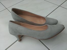 PUMPS ANNA FIELD Gr. 39 grau