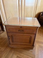 2x Vintage Nachttische Holz mit Glasabdeckung