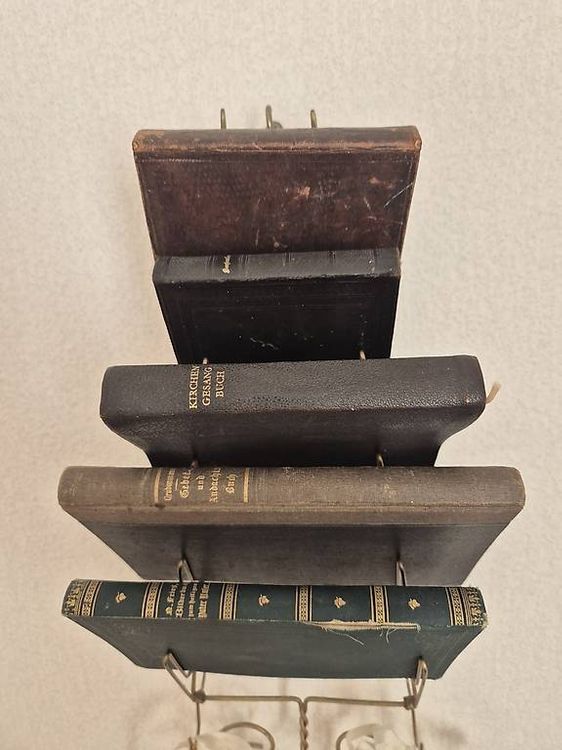 Livres: Kirchengesangbücher sehr alt – D'occasion à Heerbrugg par v_s_88zb
