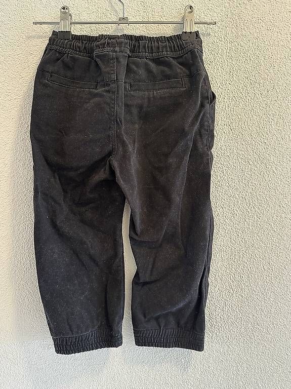 Pantaloni: Hosen 24-36 M – Usato da Bern venduto da Salamander86 1