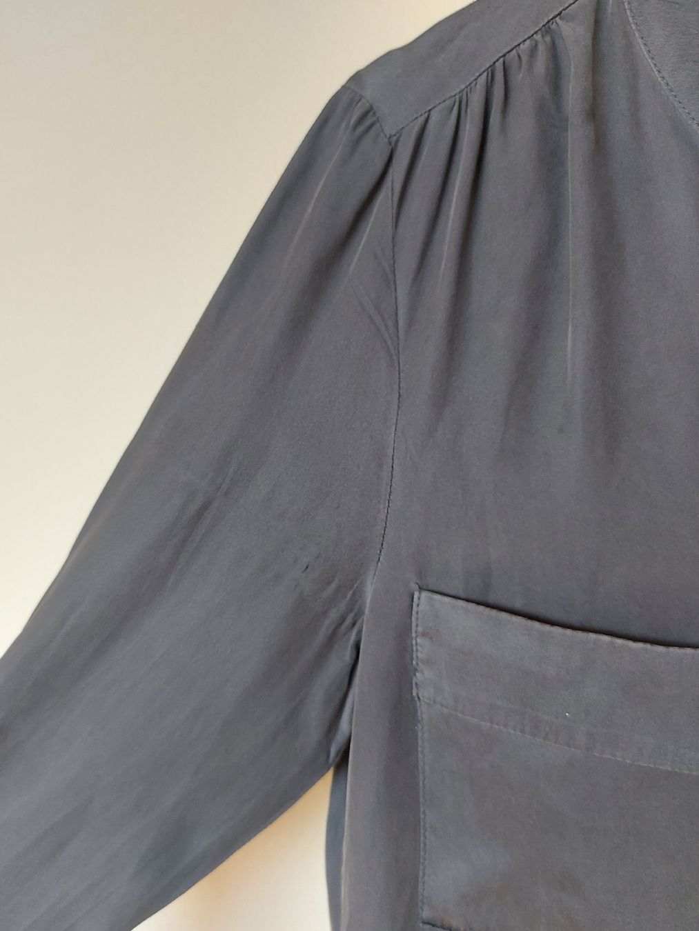 Camicette: Chemisier 100% soie - Taille S/M – Usato da Lausanne venduto da Super-cerise 2