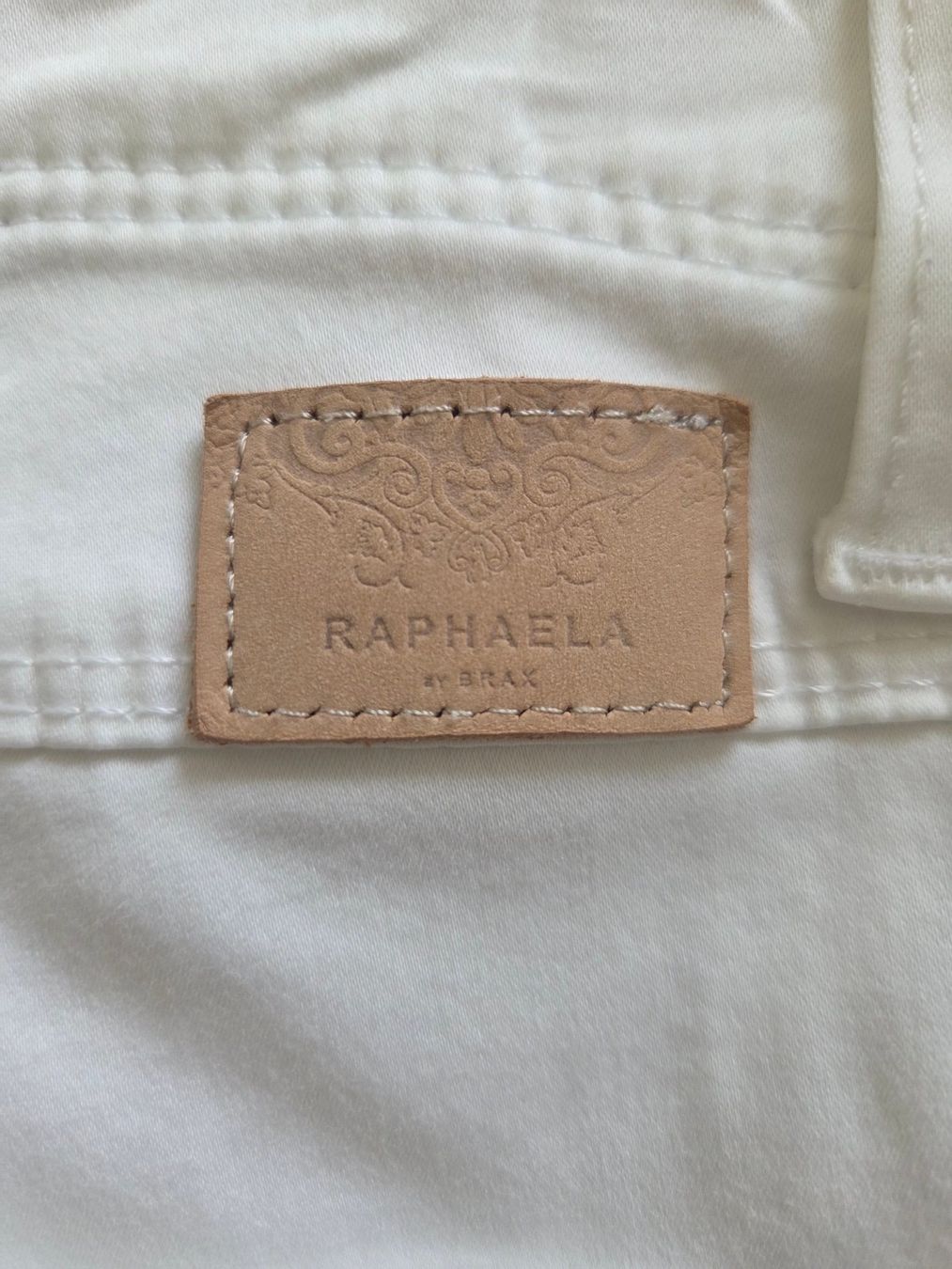 Brax Pantaloni: Weisse Hose von RAPHAELA by BRAX – Usato da Oberrieden venduto da Smart570 4