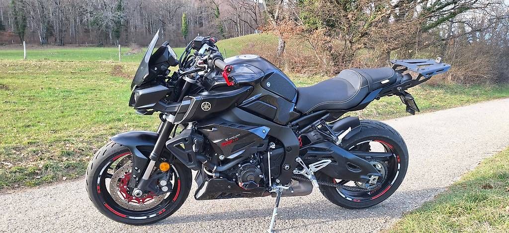 Strada: Yamaha MT 10, année 2017, 33'000km – Usato da Bière venduto da Fatbaz 6