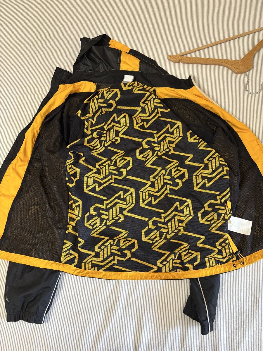 Giacche: Y2K Nike Vintage jacket – Usato da Lugano venduto da fca_bfs9 3