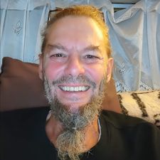 Profile image of Chrissi7
