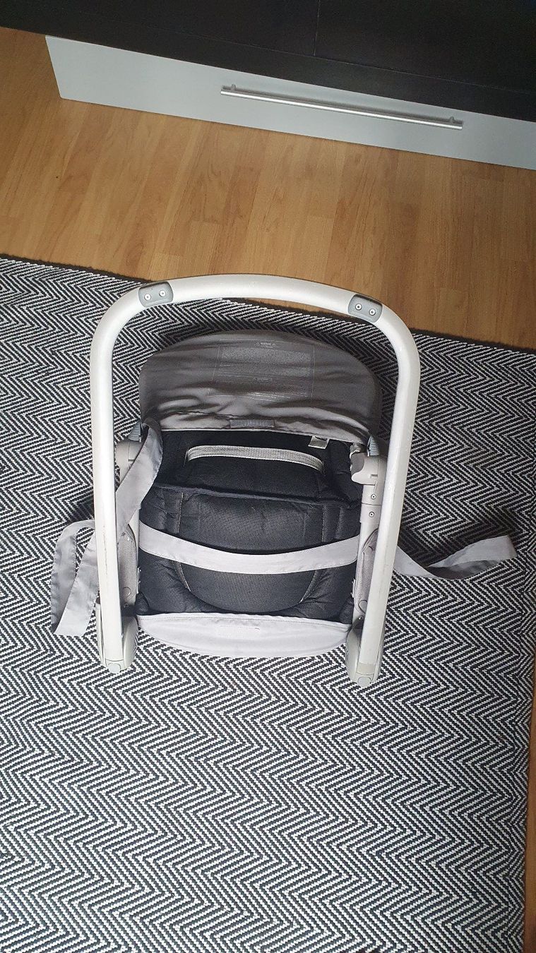 Chicco Sdraiette & Sdraiette a dondolo: Chicco Babywippe in Top-Zustand – Usato da Küssnacht am Rigi venduto da christianbueeler 3