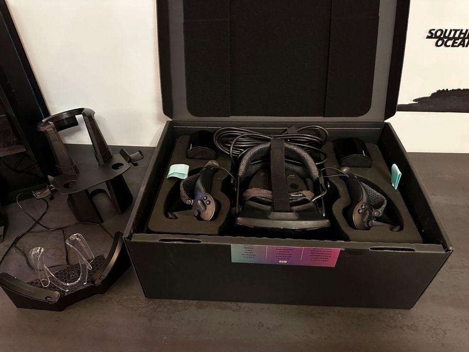 Valve Index Komplettset inkl. Zubehör Kaufen auf Ricardo