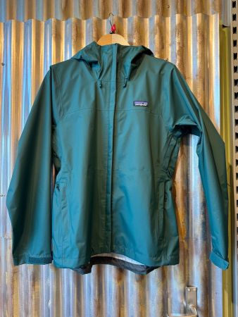 Patagonia Damen Regenjacke Gr. M NEU