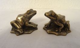 2 Frösche Bronze aus Gelbguss, versilbert Silberbronze