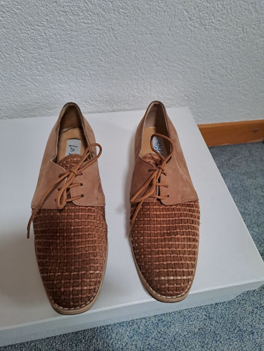 Scarpe da donna: Lederschuhe Gr. 38, Marke Les Essentiels – Usato da Frauenfeld venduto da Andadaa 1