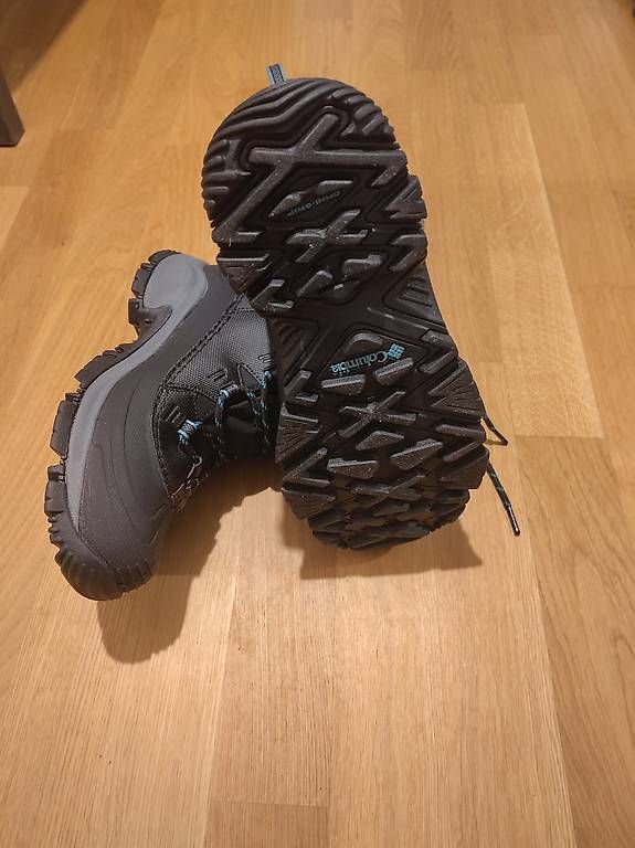Columbia Scarpe da donna: Columbia Bugaboot III neuve 39.5 – Nuovo e nell'imballaggio originale da Morges venduto da L_6688 2