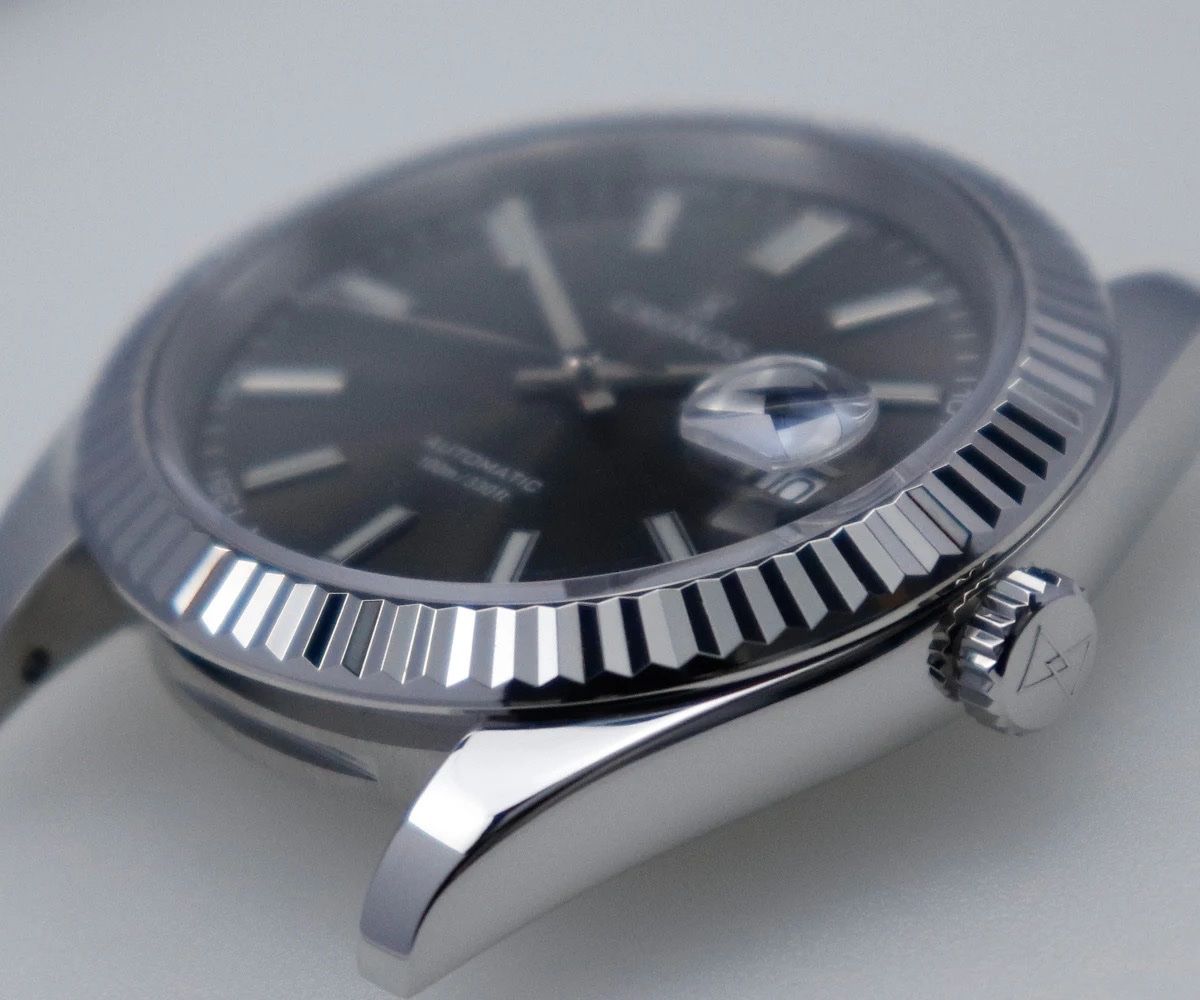 Orologi: Montre Automatique Cronos Datejust – Nuovo e nell'imballaggio originale da Bottens venduto da 2Lens 2