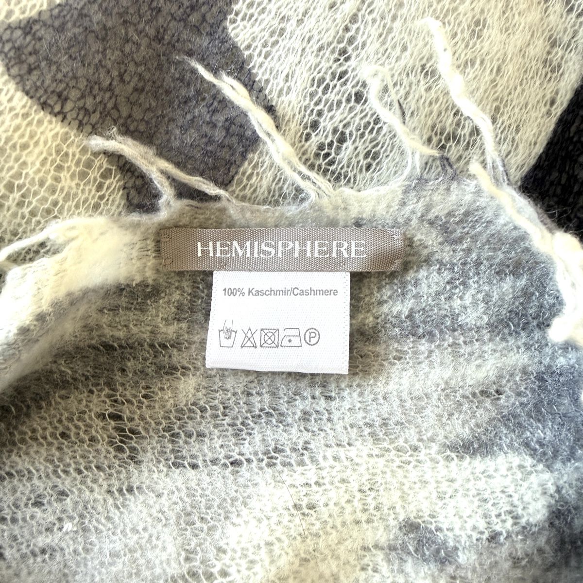 Hemisphere Foulard & Sciarpe: HEMISPHERE Cashmere Scarf – Nuovo (secondo la descrizione) da Emmen venduto da Colette-Juliette 4