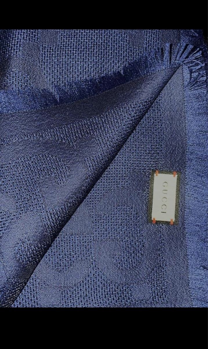 Gucci Foulard & Sciarpe: Écharpe Gucci Unisex – Nuovo (secondo la descrizione) da Pully venduto da rosipa 2