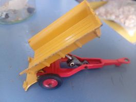 Corgi Toys Kippanhaenger gelb rot guter Zustand