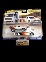 HW Premium Team Transport #71 Fleet Street Toyota Off-Road T