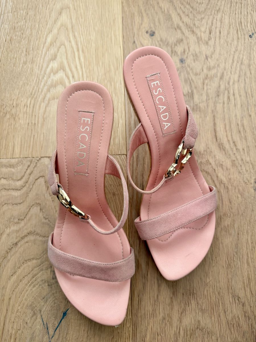 Escada Scarpe da donna: Original Escada Pumps, Grösse 38 rosa Leder – Usato da Richterswil venduto da Dfdo 1