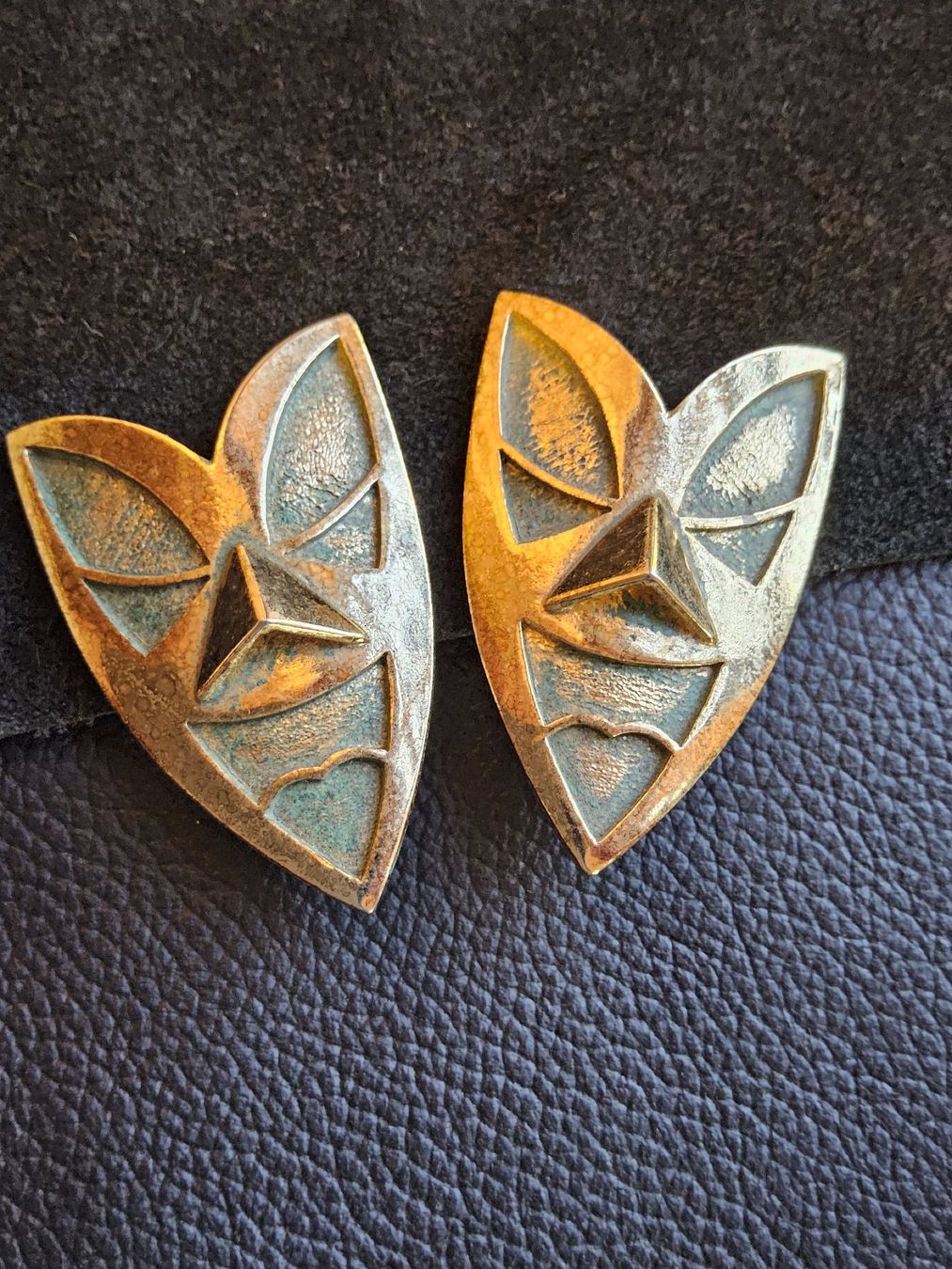 Ohrringe & -stecker: Vintage silbrige Masken Ohrclips – Gebraucht aus Zürich von sanwit 1