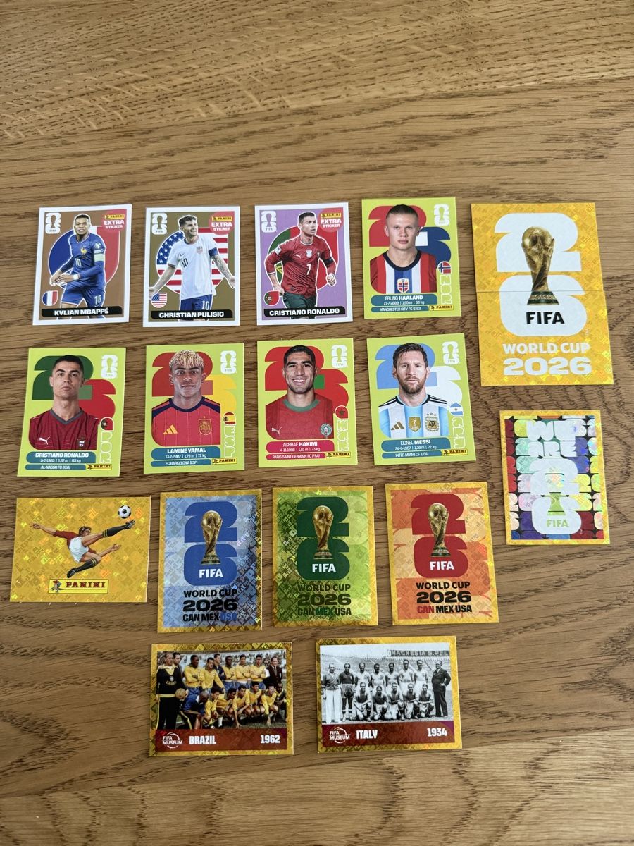 Panini Cartes à collectionner: Sticker panini  – D'occasion à Biel Bienne par Fgregorio