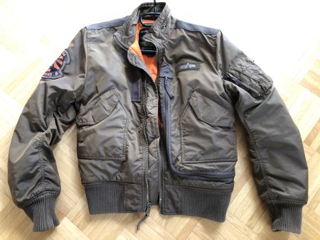 Alpha Industries Bomberjacke L