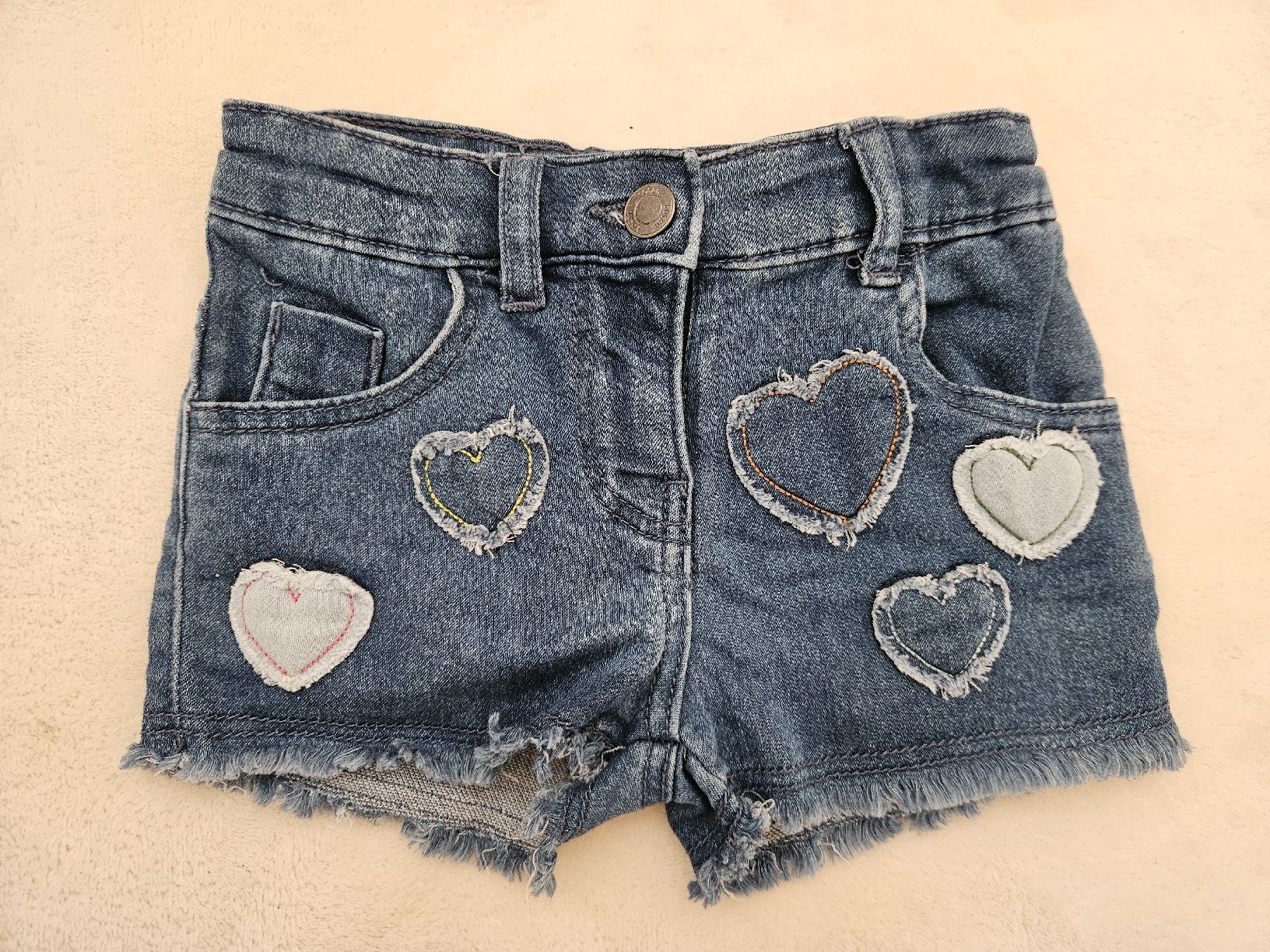 Pantaloni: Jeans Shorts Gr. 92/98 – Usato da Worb venduto da jun_fj8w