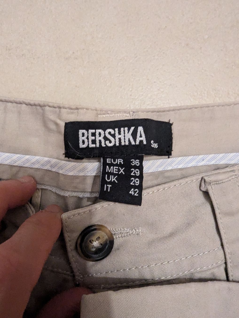Bershka Pantaloni: Bershka men shorts – Nuovo (secondo la descrizione) da Lamone venduto da M_vvh9 2