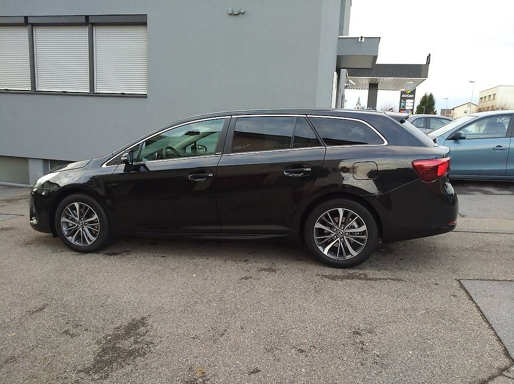 Automobili: Toyota Avensis T27 2.0D Sport-Edition – Usato da Jona venduto da learco65 5