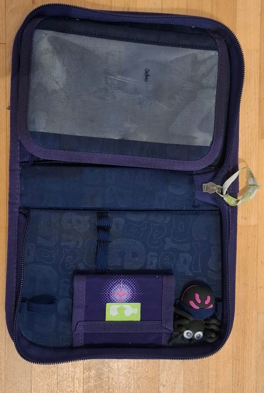 Ergobag Kindertaschen: Ergobag Schulranzen Set Sternenmuster – Gebraucht aus Eschlikon TG von yvharoha 7