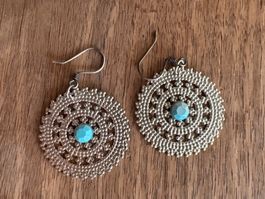 Modeschmuck (Hänckel für ins Ohr ist aus silber)