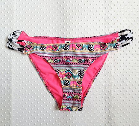 NEU! "Yes Or No" cooler Badeslip Gr. 44