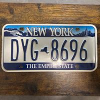 🇺🇸 U.S. Autoschild - New York DYG-8696 - ORIGINAL