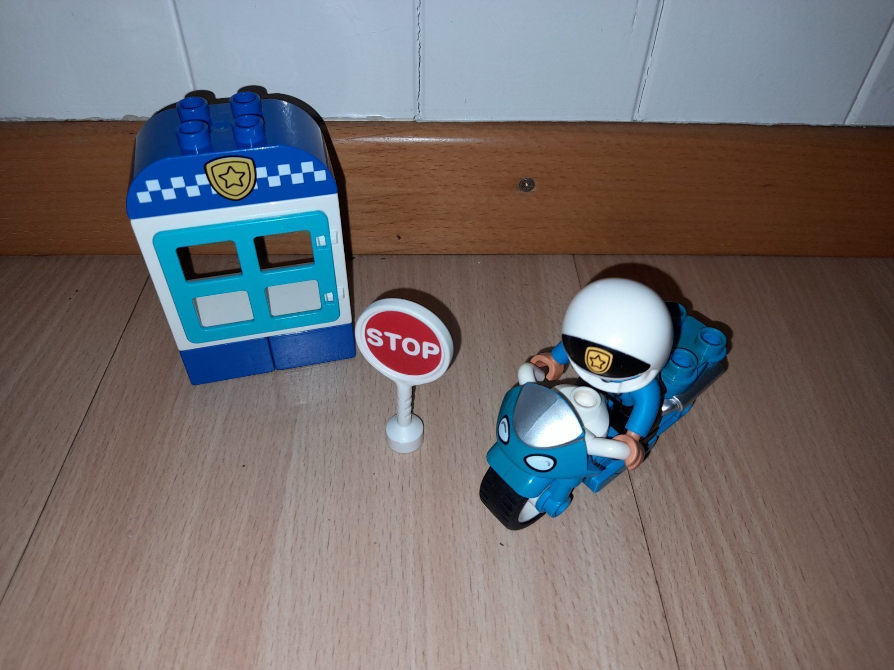 Lego Giocattoli: Lego Duplo Polizeimotorrad 10900 – Usato da Wittenbach venduto da Gugielmo 2