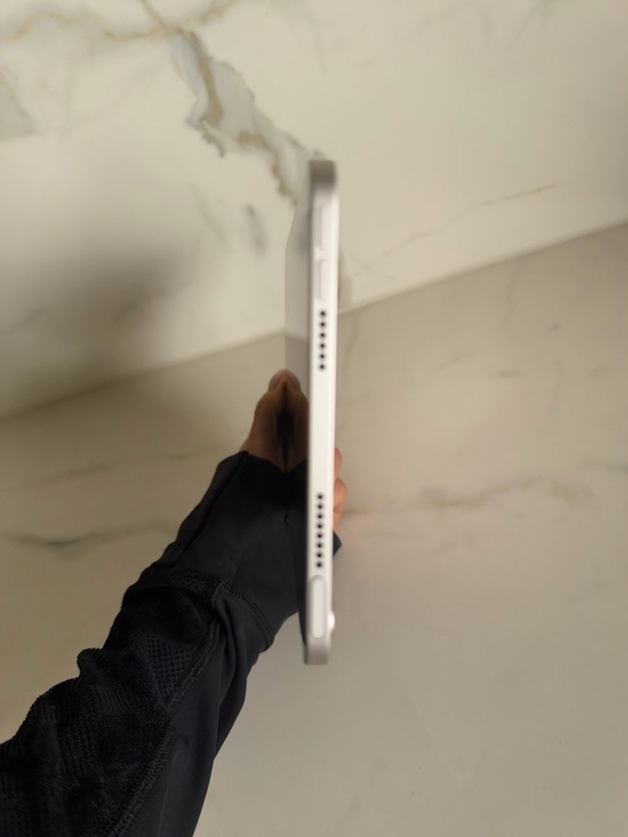 Apple Tablet PC: iPad Mini A17 Pro latest generation – Nuovo (secondo la descrizione) da Cologny venduto da sab_xh7v 5