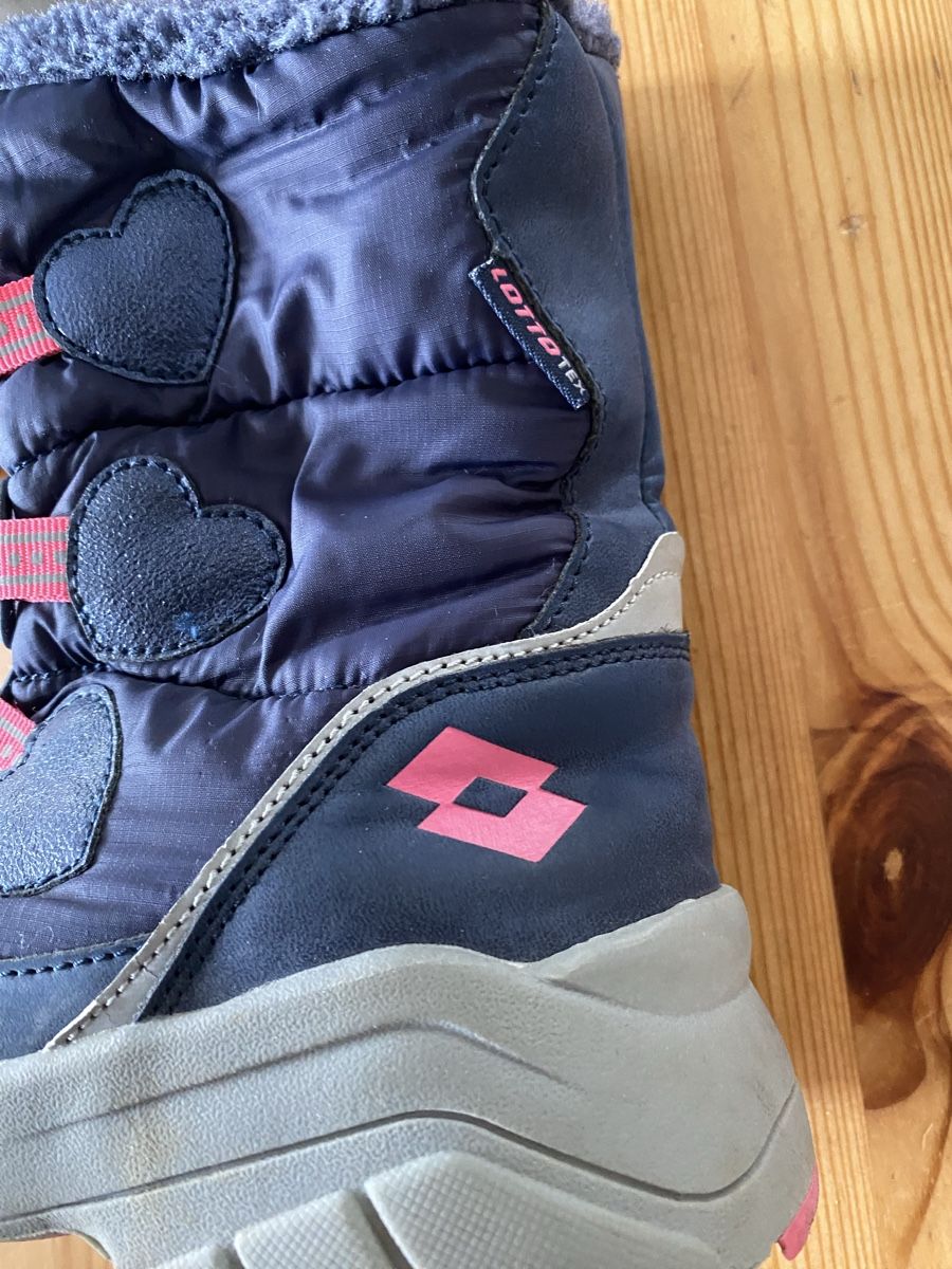 Chaussures filles: Kuschlige Winterboots, Gr.35 – D'occasion à Schöfflisdorf par ast_jfj7