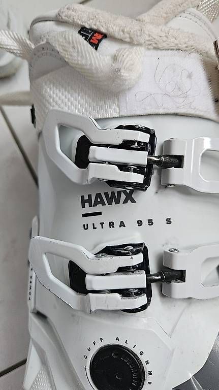 Scarpe da donna: Chaussure de ski femme  – Usato da Montbrelloz venduto da lodoud 2