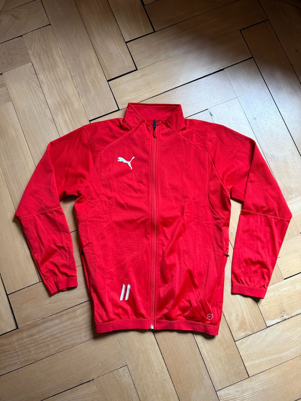 Puma Giacche: PUMA - Trainerjacke rot FC Rafzerfeld S – Usato da Zürich venduto da Diazaio