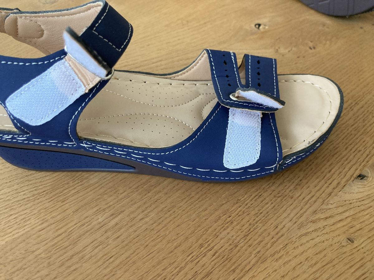 Scarpe da donna: Neue Sandalen – Nuovo (secondo la descrizione) da Geroldswil venduto da schatz1962 3