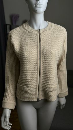 Cremefarbene Strickjacke mit Reißverschluss von Marc Cain, G