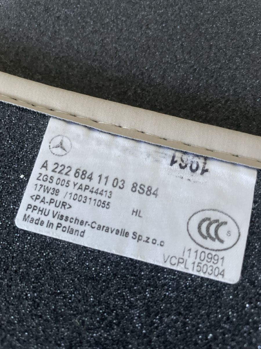 Mercedes-Benz Tappeti & Tappetini: Fussmatten Mercedes Maybach beige – Nuovo (secondo la descrizione) da Freidorf TG venduto da ibipatria 4