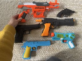 Spielzeug Waffen Set - Nerf & mehr