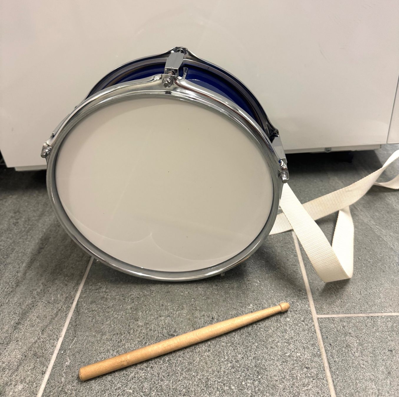 Strumenti musicali: Kindertrommel, blau – Usato da Suhr venduto da Lopis